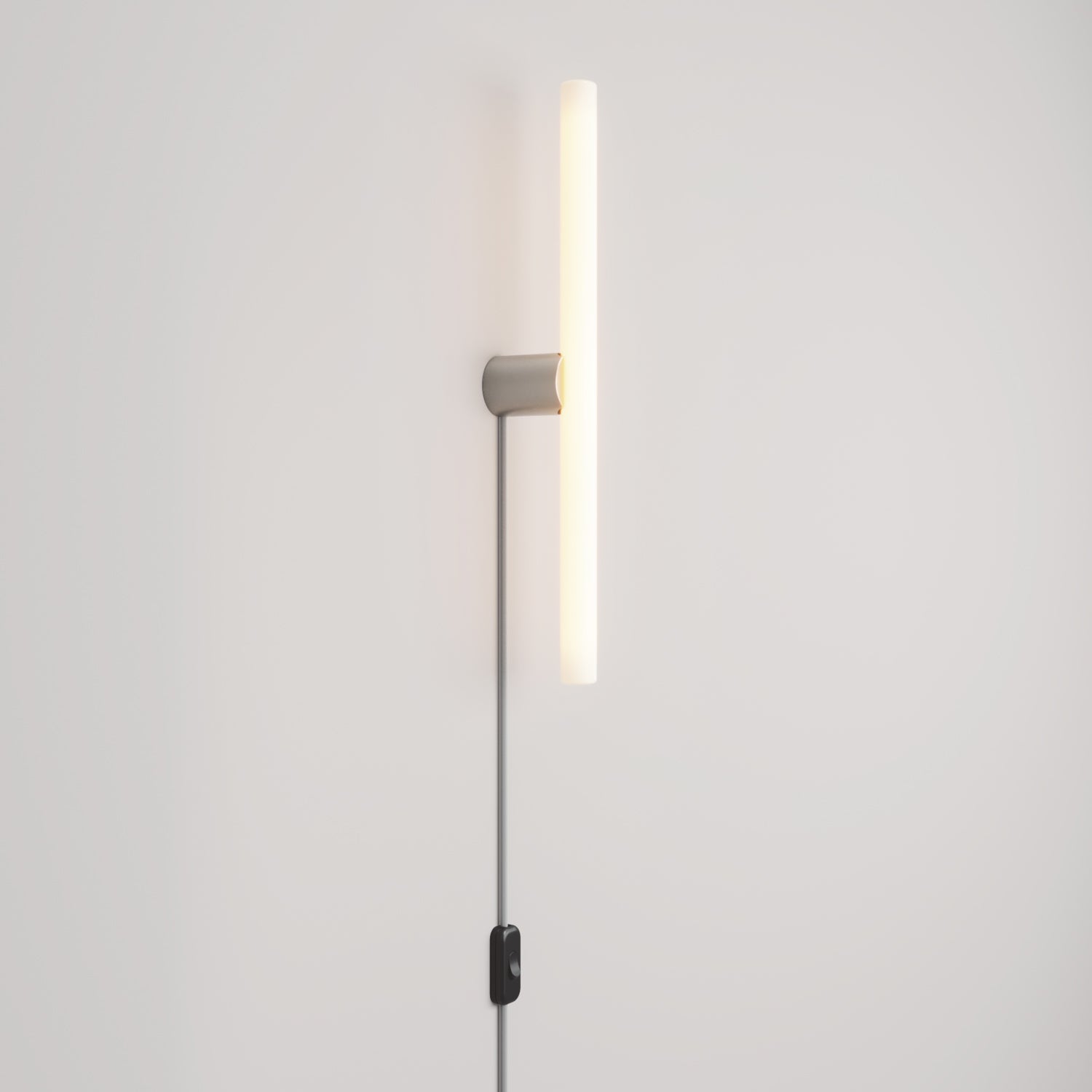 Lampada con spina UK con finitura metallica e lampadina LED lineare S14d - Titanio satinato