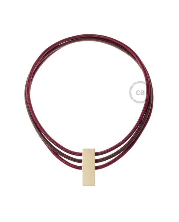 Circles Necklace colors: Bordeaux RM19, Brown RM13 and Bordeaux RM19.