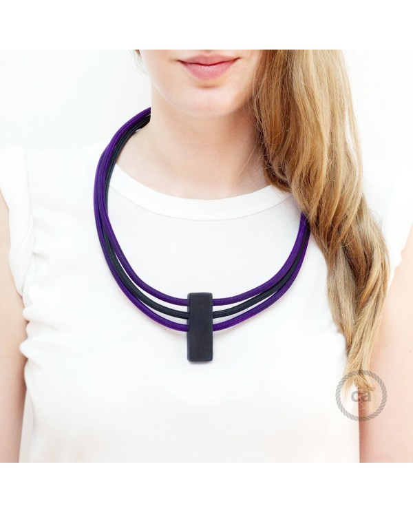 Circles Necklace color: Violet RM14 and Black RM04.