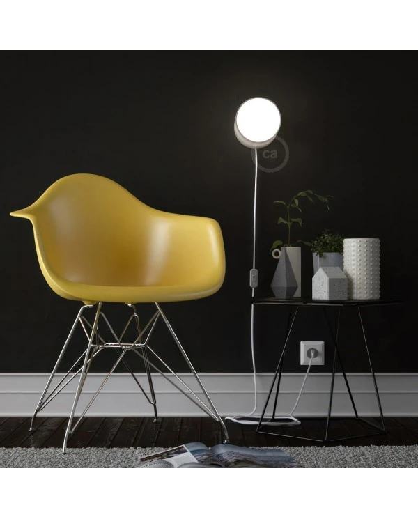 Spostaluce, the metal light source with E27 threaded lamp holder, fabric cable and side holes