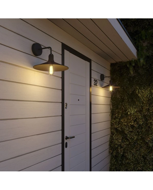 Fermaluce EIVA with L-shaped extension, Swing lampshade and lamp holder IP65 waterproof