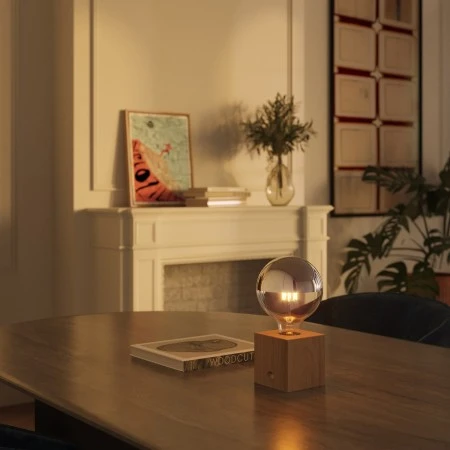 Portable and rechargeable Cabless03 Lamp with silver half-sphere globe bulb