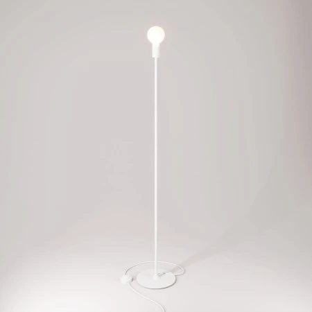 MAG-Y floor lamp with round metal base - Matt White