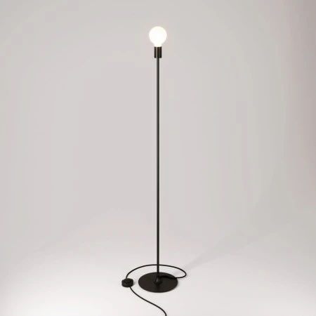 MAG-Y floor lamp with round metal base - Black