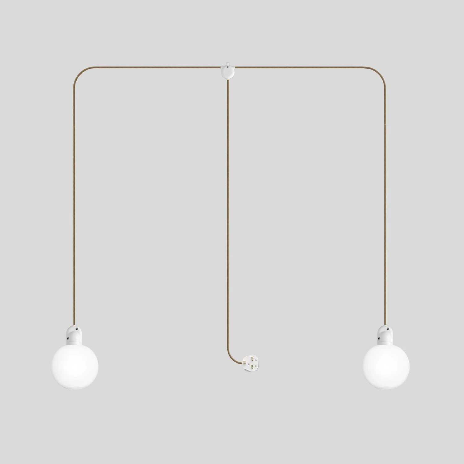 EIVA IP65 2-fall plug-in outdoor lamp with UK plug and unbreakable Unbreak-a-Ball shades