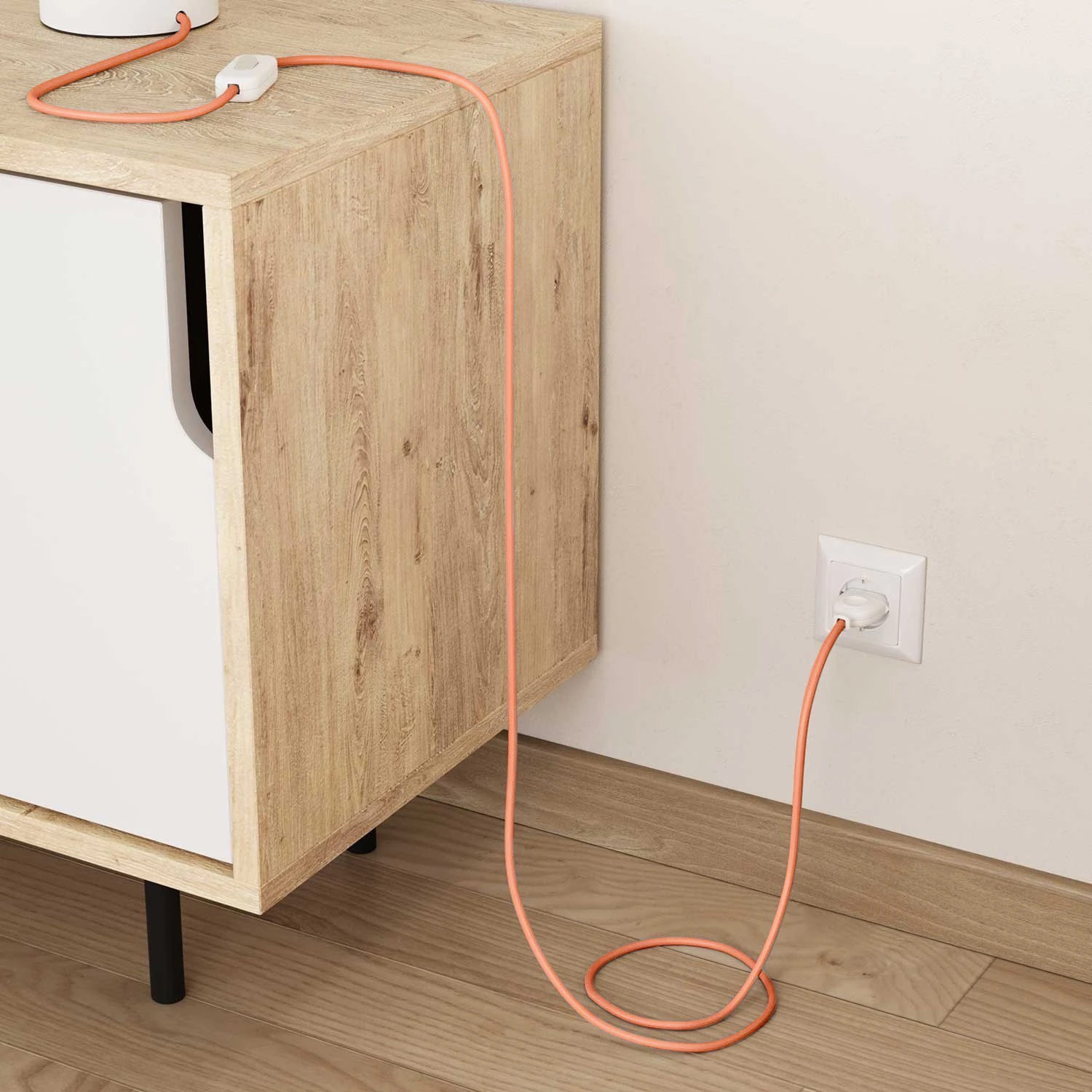 Electric cable covered in peach-coloured fabric - The Original Creative Cables, for modern and vibrant lamps - RM23