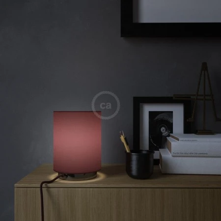 Posaluce in metal with Burgundy Canvas Cilindro lampshade, complete with fabric cable, switch and UK plug