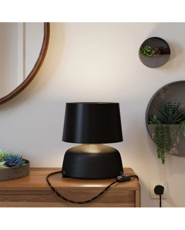 Coppa ceramic table lamp with Athena shade, complete with textile cable, switch and UK plug