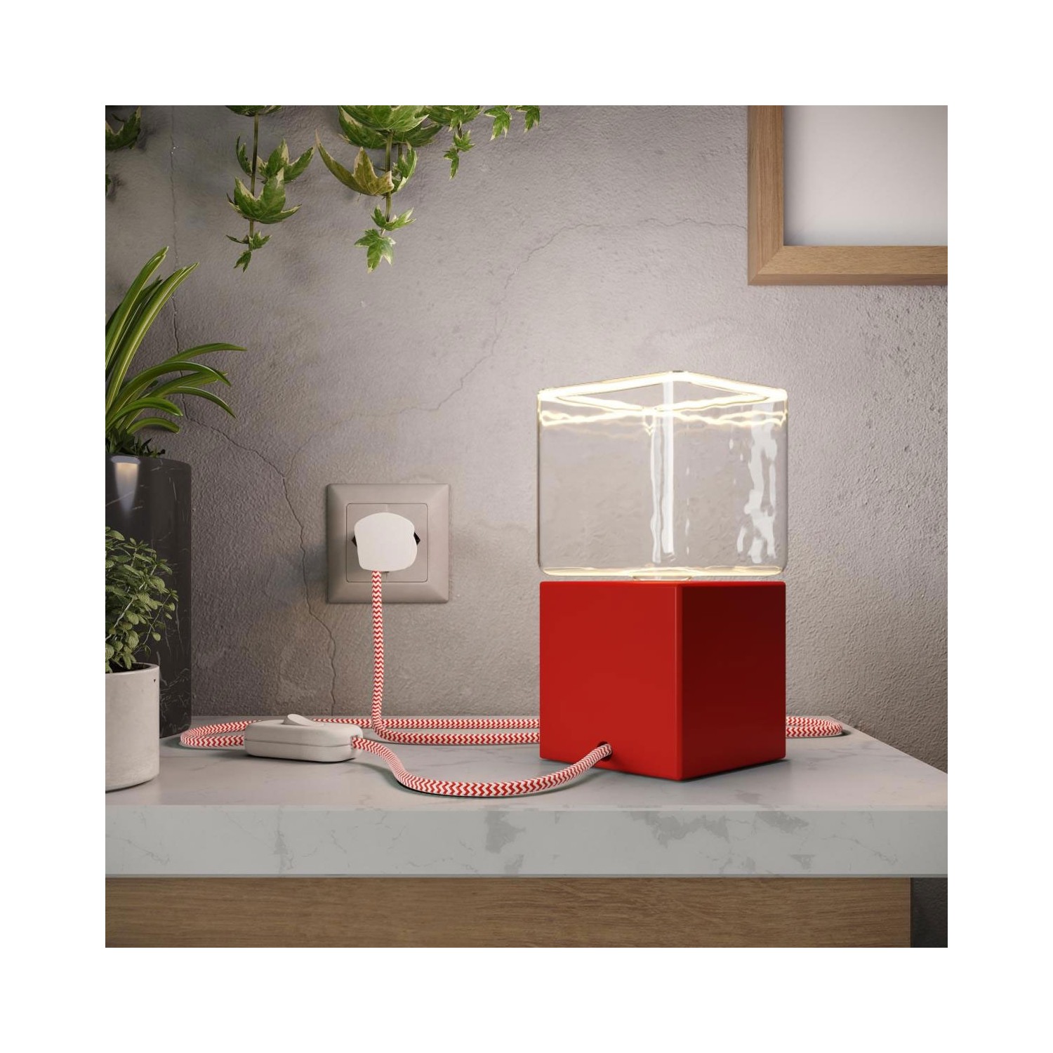 Posaluce Cubetto Color, painted wooden table lamp complete with textile cable, switch and UK plug