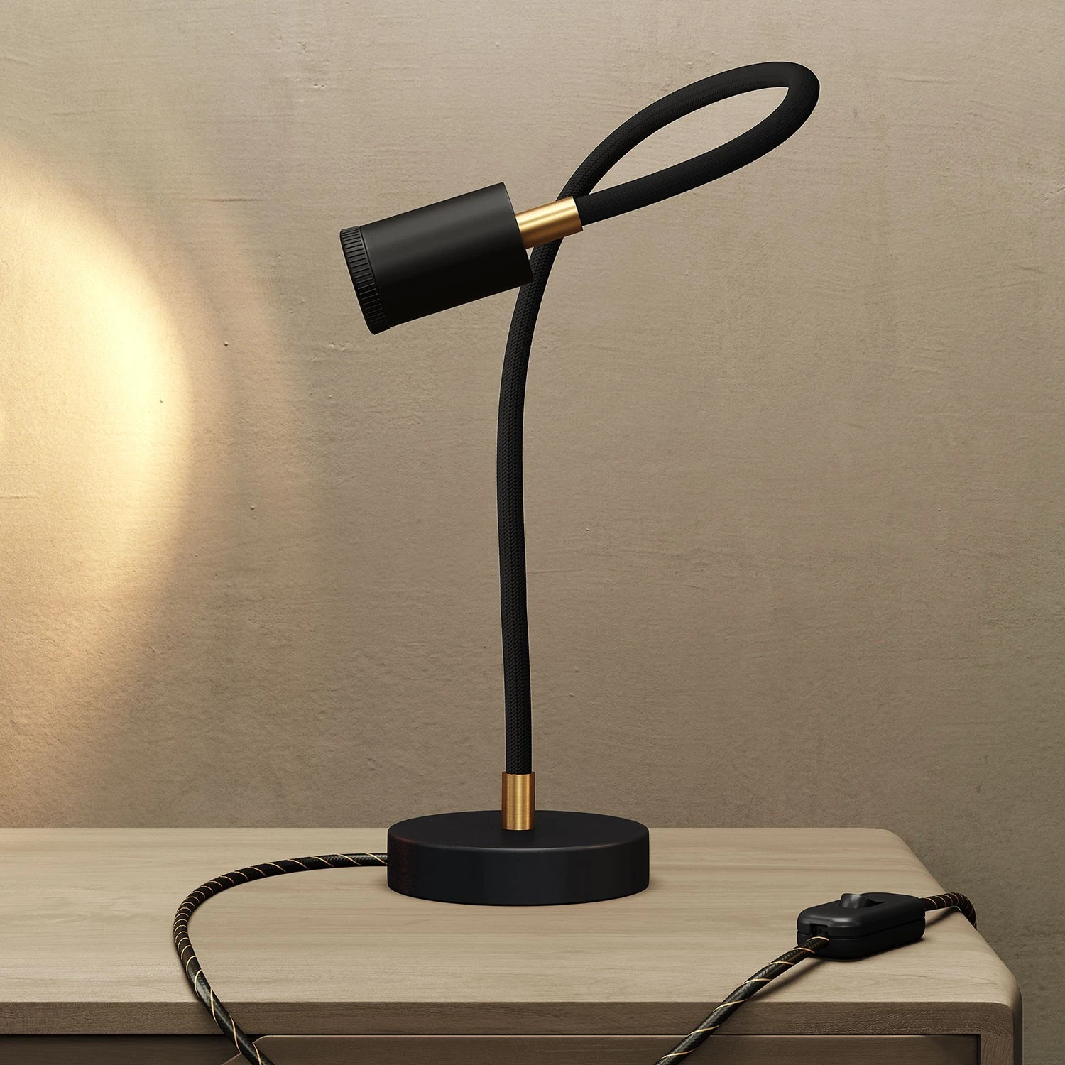 Table Flex GU1d0 flexible table lamp with mini LED spotlight