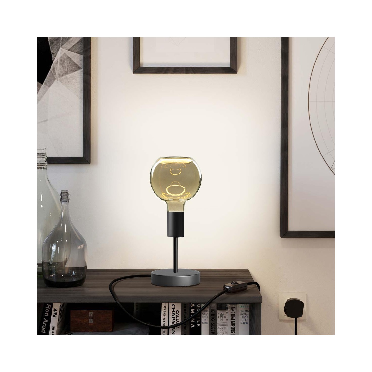 Alzaluce Globe Floating Metal Table Lamp