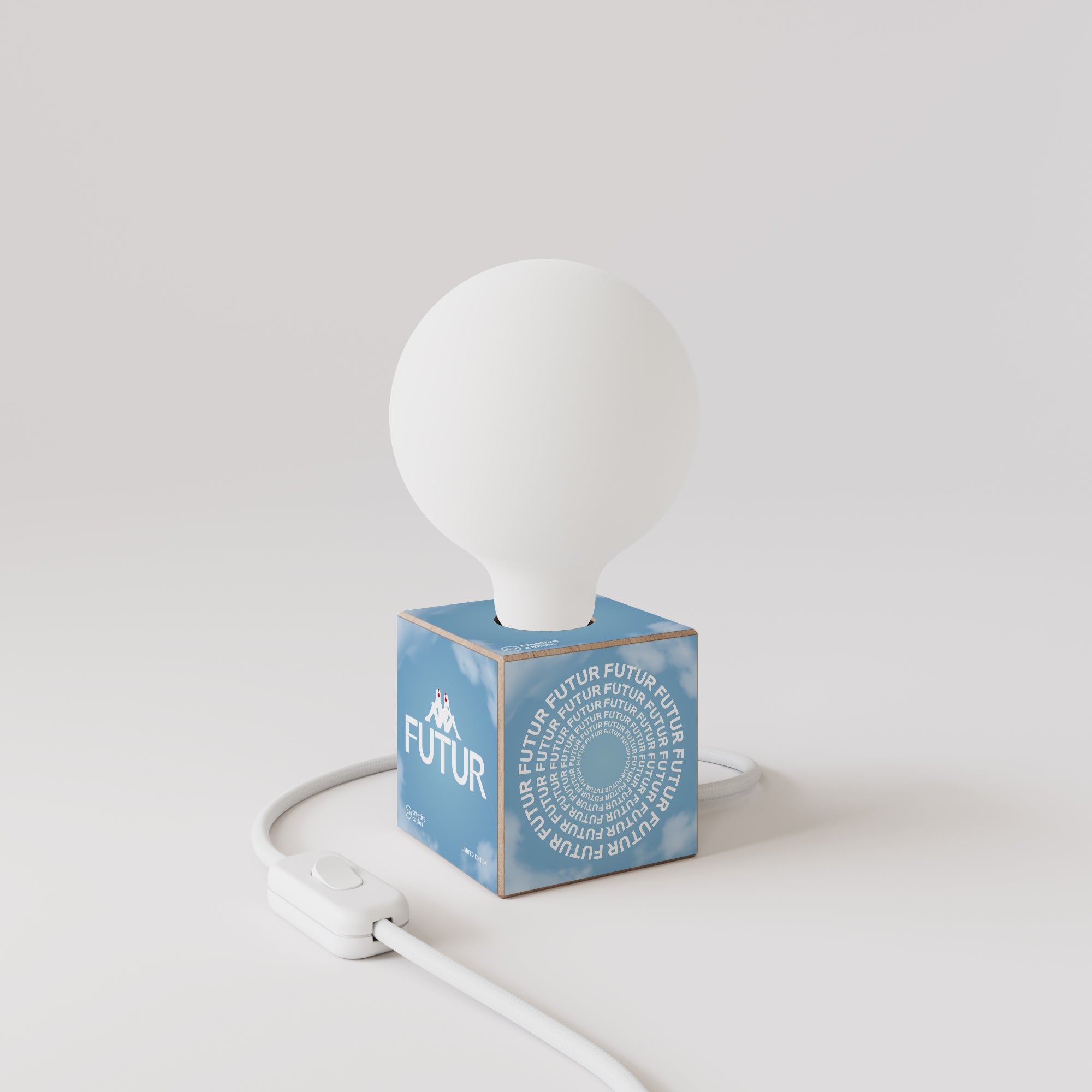 Cubetto table lamp "Futur" with English Plug and porcelain-effect globe Light bulb - Futur festival