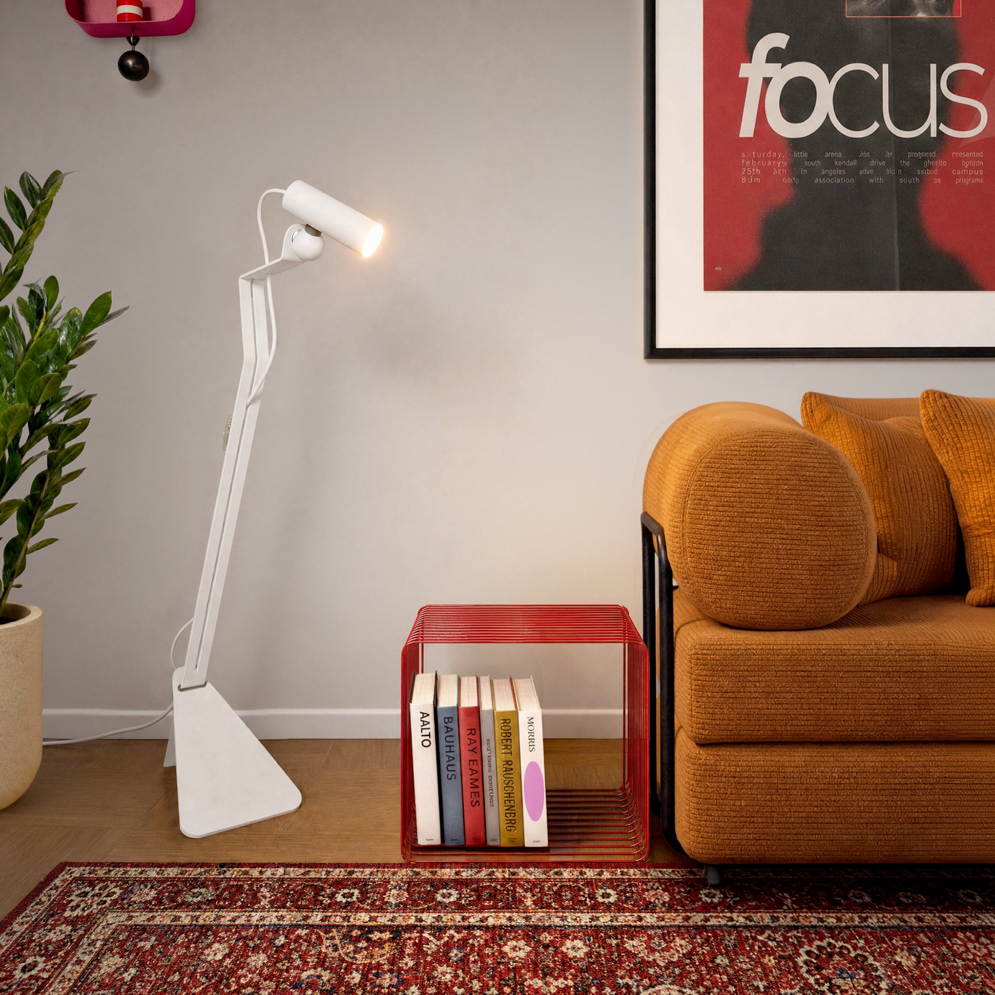 Tiltable floor lamp with adjustable magnetic spotlight and UK plug - Mario Tubo - White
