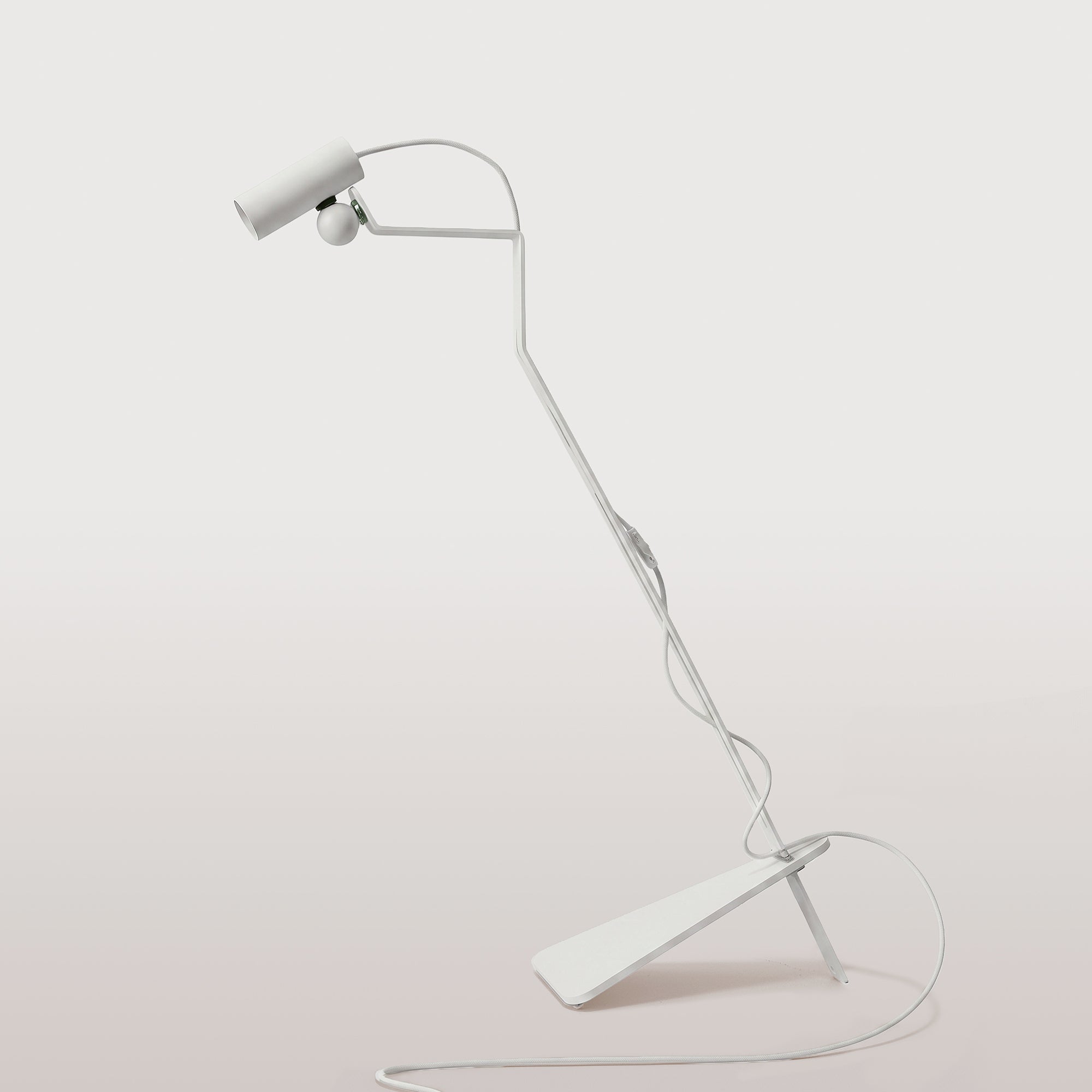 Tiltable floor lamp with adjustable magnetic spotlight and UK plug - Mario Tubo - White