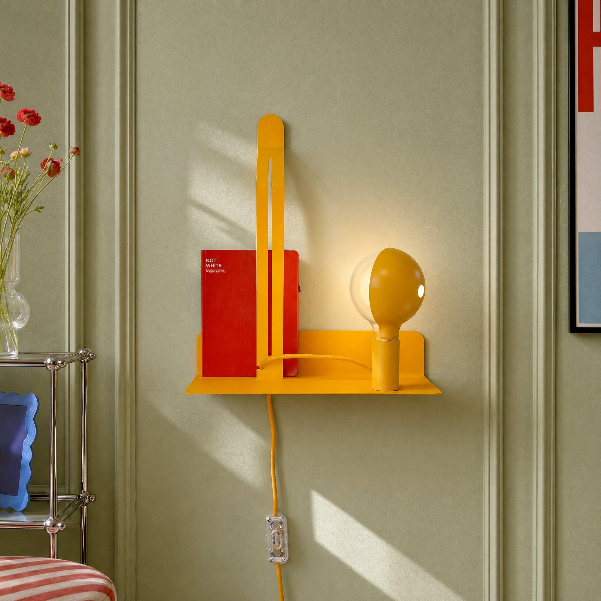 Wall lamp with shelf, painted LED G125 Light bulb and UK Plug - Murio Talia - Yellow