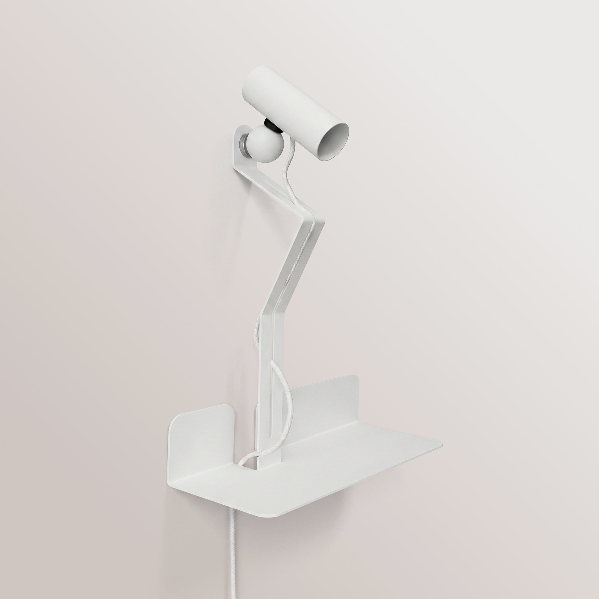 Lampada da parete con mensola, faretto magnetico orientabile e spina UK - Murio Tubo - Bianco
