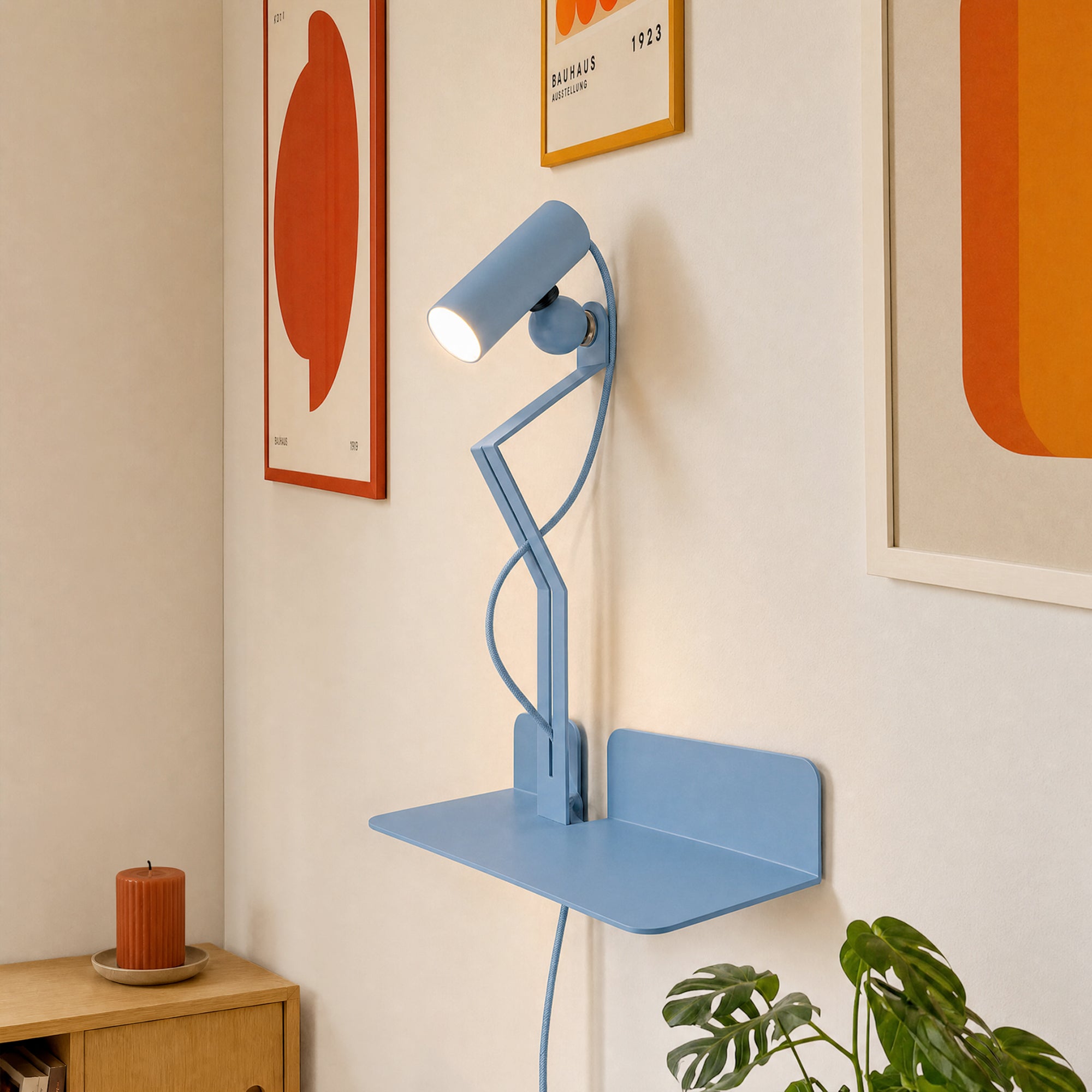 Wall lamp with shelf, adjustable magnetic spotlight, and UK plug - Murio Tubo - Blue