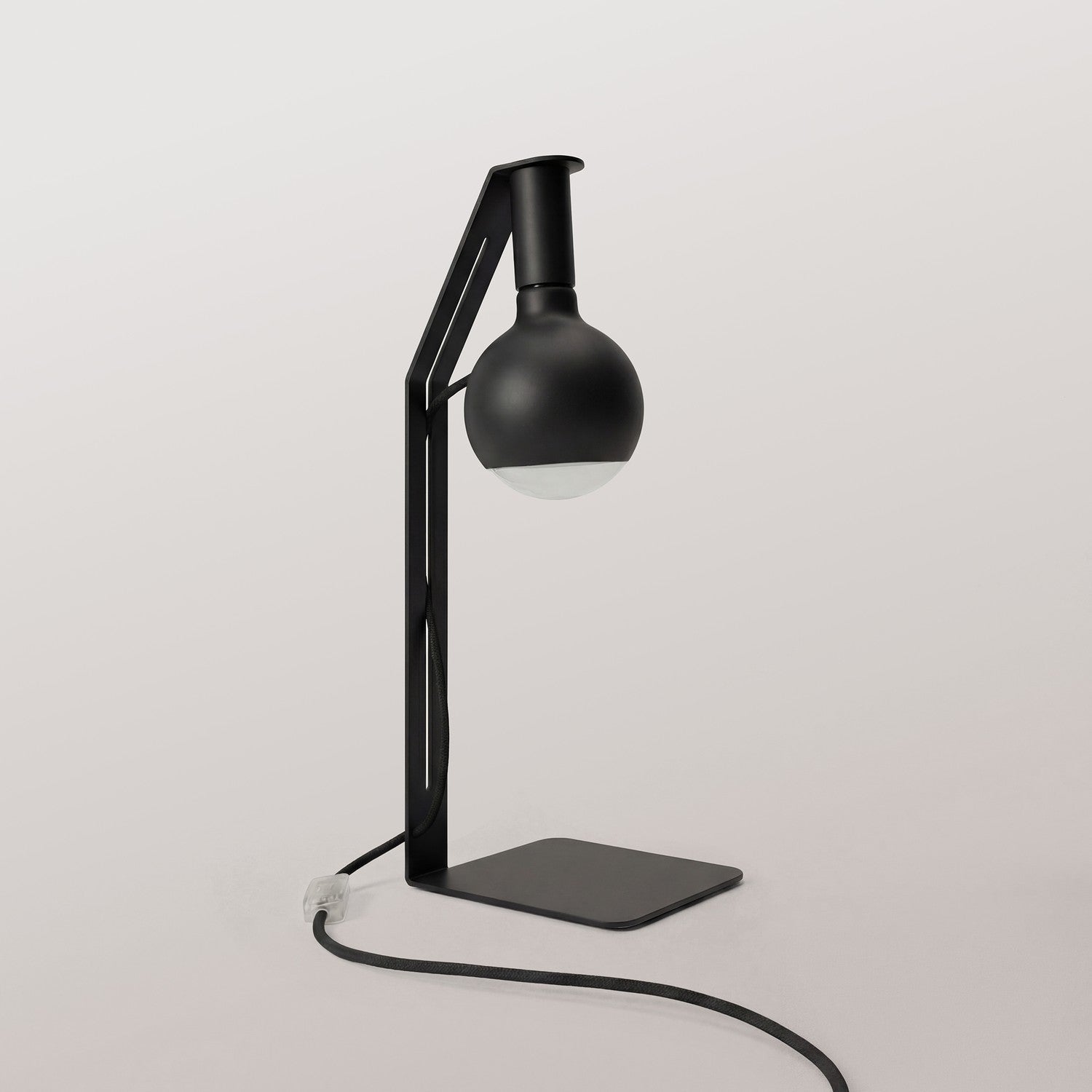 Koso Lucia - Lampada da tavolo con spina UK - Nero