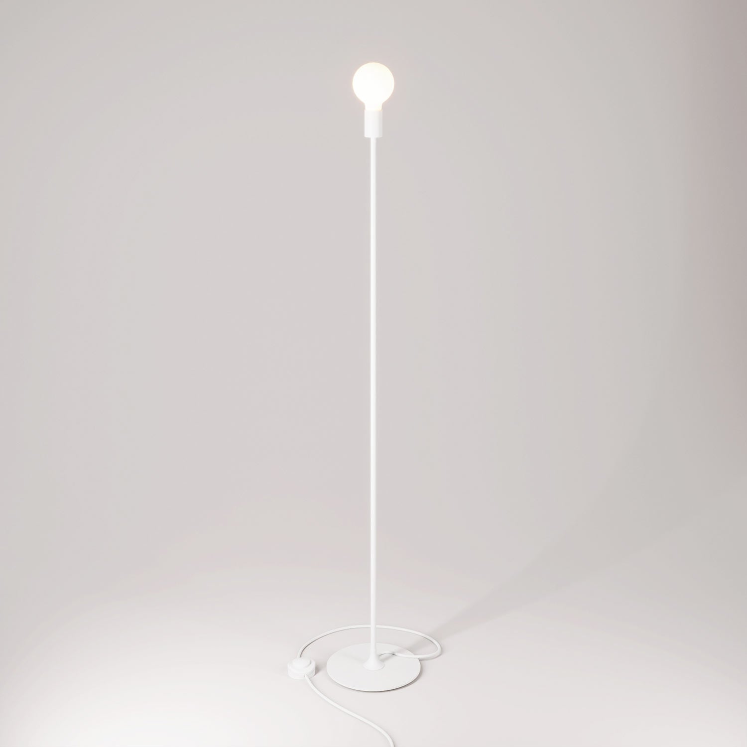 Lampada da terra MAG-Y con base metallica tonda e spina UK - Bianco opaco